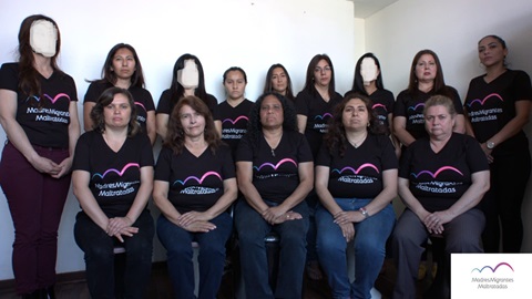 Todas Juntas Sentadas Borradas