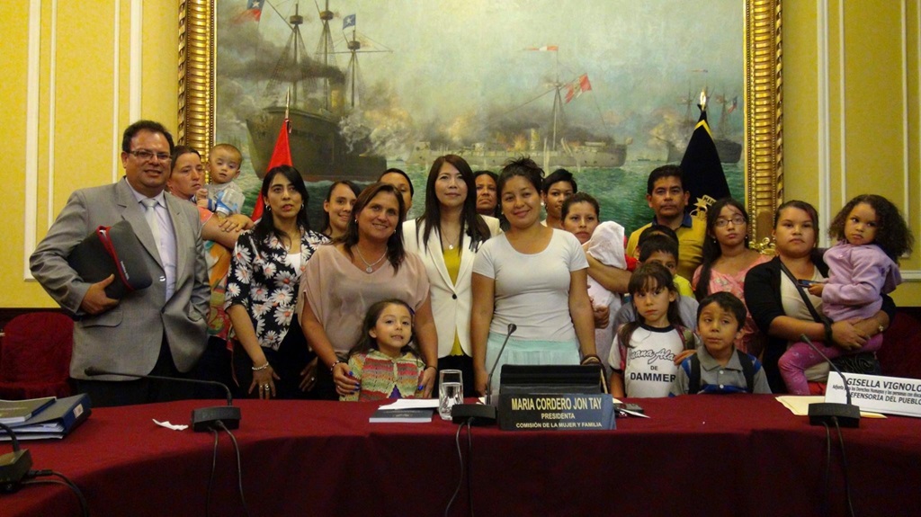 Todos Con Las Congresistas Jon Tay Y Tello